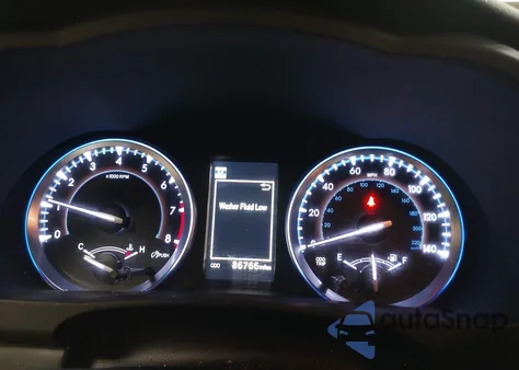 2018 Toyota Highlander Xle z USA, uszkodzony, nr VIN 5TDJZRFH6JS878784